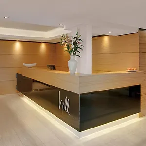 Holl Hotel